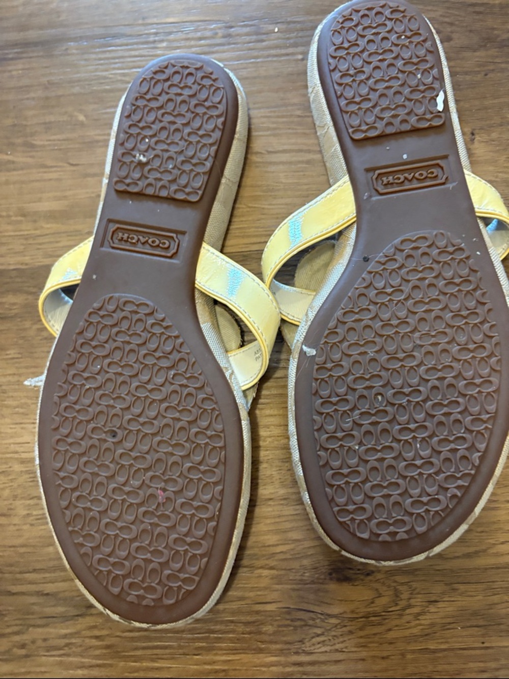 Coach Tan Logo-Print Floral Thong Sandals with Yellow Accents - Picture 4 of 4
